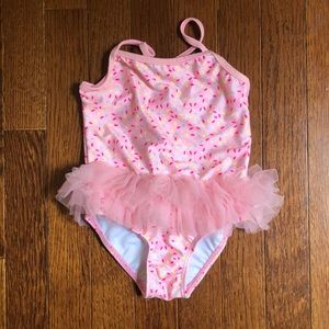 ☀️ Pink Swimsuit w/Adorable Ruffle